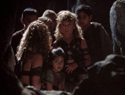 3x11-MaternalInstincts_003114