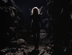 3x11-MaternalInstincts_003131