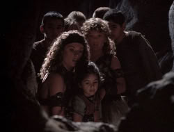 3x11-MaternalInstincts_003142