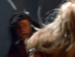 3x11-MaternalInstincts_003256