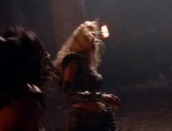 3x11-MaternalInstincts_003260