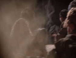 3x11-MaternalInstincts_003356
