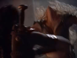 3x11-MaternalInstincts_003392