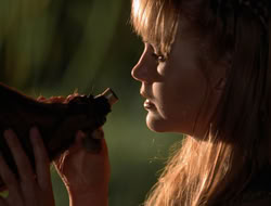 3x11-MaternalInstincts_003537