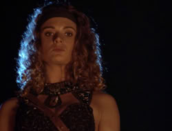 3x11-MaternalInstincts_003689