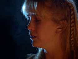 3x11-MaternalInstincts_003849