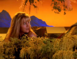 3x12-TheBitterSuite_001448
