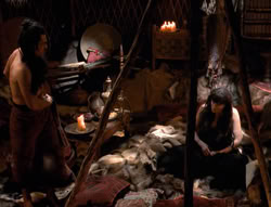 extant_XenaWarriorPrincess_4x01-AdventuresInTheSinTrade_00715