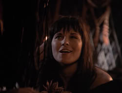 extant_XenaWarriorPrincess_4x01-AdventuresInTheSinTrade_00791