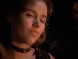 extant_XenaWarriorPrincess_4x01-AdventuresInTheSinTrade_00867