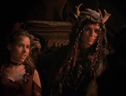 extant_XenaWarriorPrincess_4x01-AdventuresInTheSinTrade_00905