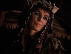 extant_XenaWarriorPrincess_4x01-AdventuresInTheSinTrade_00940