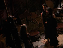 extant_XenaWarriorPrincess_4x01-AdventuresInTheSinTrade_00944