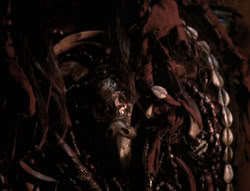 extant_XenaWarriorPrincess_4x01-AdventuresInTheSinTrade_00954