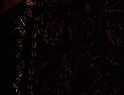 extant_XenaWarriorPrincess_4x01-AdventuresInTheSinTrade_00960