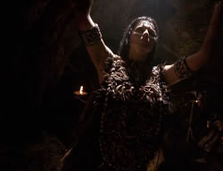extant_XenaWarriorPrincess_4x01-AdventuresInTheSinTrade_00972