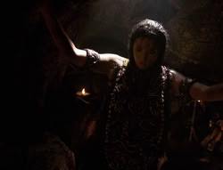 extant_XenaWarriorPrincess_4x01-AdventuresInTheSinTrade_00974