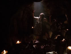 extant_XenaWarriorPrincess_4x01-AdventuresInTheSinTrade_01003