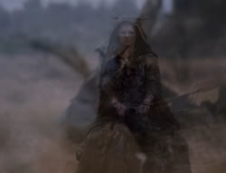 extant_XenaWarriorPrincess_4x01-AdventuresInTheSinTrade_01060