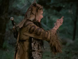 extant_XenaWarriorPrincess_4x01-AdventuresInTheSinTrade_01253