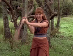 extant_XenaWarriorPrincess_4x01-AdventuresInTheSinTrade_01385