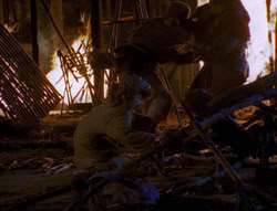 extant_XenaWarriorPrincess_4x01-AdventuresInTheSinTrade_01500