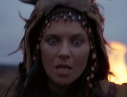 extant_XenaWarriorPrincess_4x01-AdventuresInTheSinTrade_01635