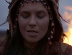 extant_XenaWarriorPrincess_4x01-AdventuresInTheSinTrade_01636