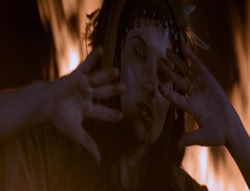 extant_XenaWarriorPrincess_4x01-AdventuresInTheSinTrade_01702