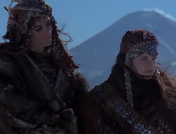 extant_XenaWarriorPrincess_4x01-AdventuresInTheSinTrade_01957