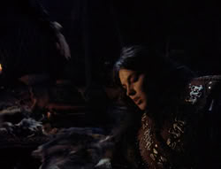 extant_XenaWarriorPrincess_4x01-AdventuresInTheSinTrade_01987