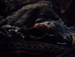 extant_XenaWarriorPrincess_4x01-AdventuresInTheSinTrade_01992