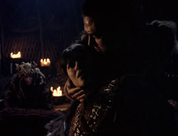 extant_XenaWarriorPrincess_4x01-AdventuresInTheSinTrade_02021