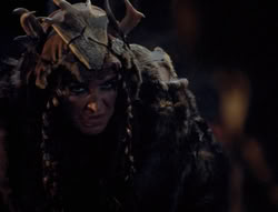 extant_XenaWarriorPrincess_4x01-AdventuresInTheSinTrade_02028
