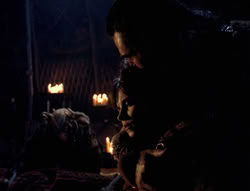 extant_XenaWarriorPrincess_4x01-AdventuresInTheSinTrade_02037