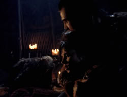 extant_XenaWarriorPrincess_4x01-AdventuresInTheSinTrade_02040