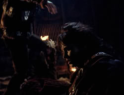 extant_XenaWarriorPrincess_4x01-AdventuresInTheSinTrade_02043