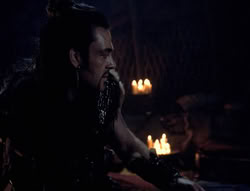 extant_XenaWarriorPrincess_4x01-AdventuresInTheSinTrade_02076
