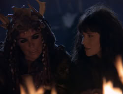 extant_XenaWarriorPrincess_4x01-AdventuresInTheSinTrade_02151