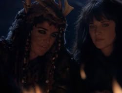 extant_XenaWarriorPrincess_4x01-AdventuresInTheSinTrade_02169