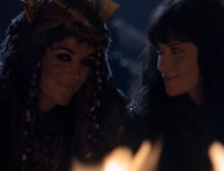extant_XenaWarriorPrincess_4x01-AdventuresInTheSinTrade_02174
