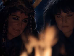extant_XenaWarriorPrincess_4x01-AdventuresInTheSinTrade_02189