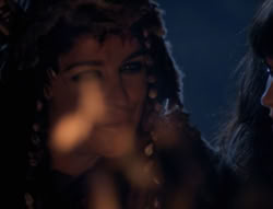 extant_XenaWarriorPrincess_4x01-AdventuresInTheSinTrade_02207