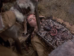 extant_XenaWarriorPrincess_4x01-AdventuresInTheSinTrade_02387