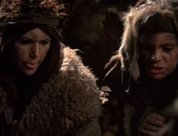 extant_XenaWarriorPrincess_4x01-AdventuresInTheSinTrade_02483