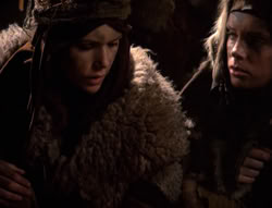 extant_XenaWarriorPrincess_4x01-AdventuresInTheSinTrade_02502