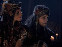 extant_XenaWarriorPrincess_4x01-AdventuresInTheSinTrade_02513