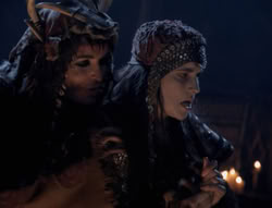 extant_XenaWarriorPrincess_4x01-AdventuresInTheSinTrade_02516