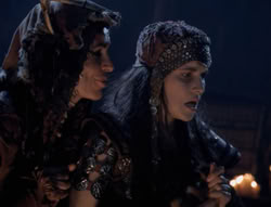 extant_XenaWarriorPrincess_4x01-AdventuresInTheSinTrade_02517