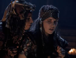 extant_XenaWarriorPrincess_4x01-AdventuresInTheSinTrade_02518